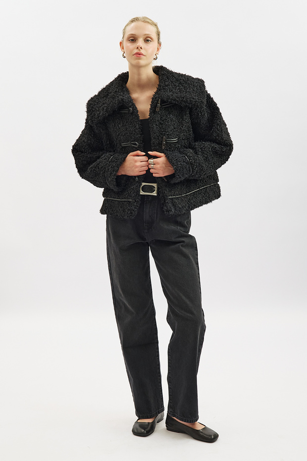 Buttoned Fur Coat Black