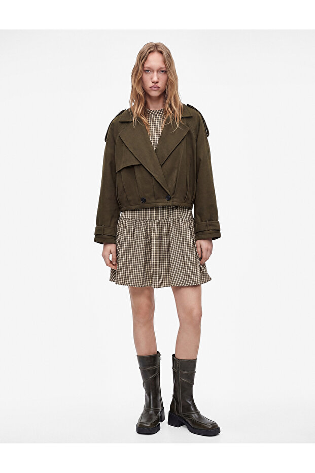 Pile Detailed Balloon Sleeve Epaulet Buttoned Double Breasted Collar Crop Jacket