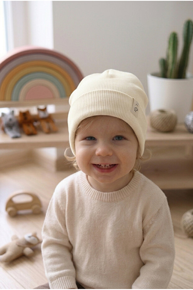Ribana Beige-Ecru 2-Piece Beanie