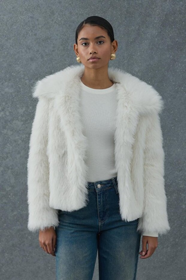 Ecru Fur Short Coat