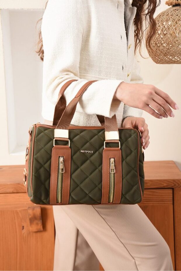 Women's Hand and Shoulder Bag Quilted Pattern Double Zipper with Gold Accents Brown