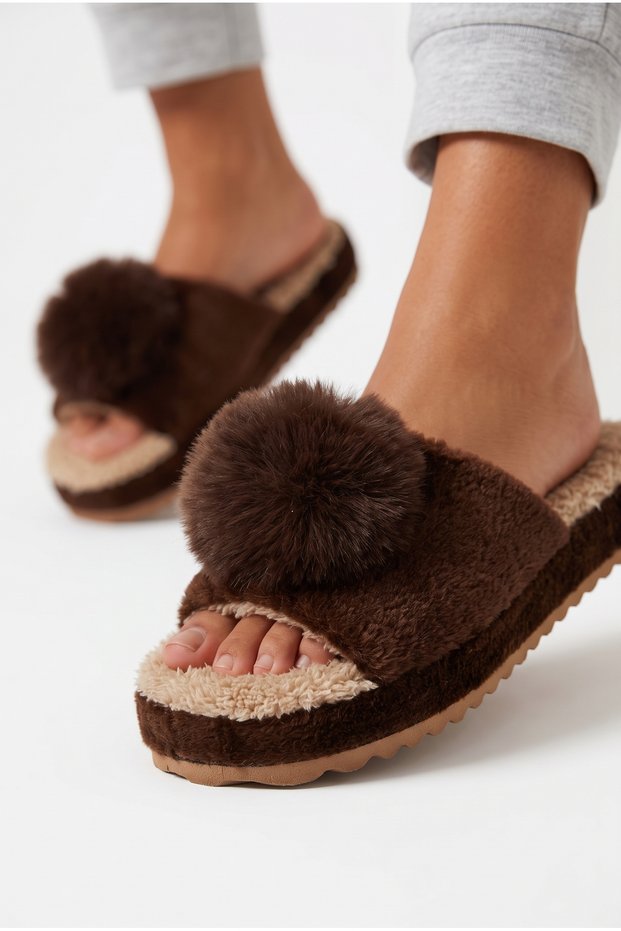 Women's Luxury Pompom Plush House Slippers Winter Warm Non-Slip Thick Sole Dowry Slippers