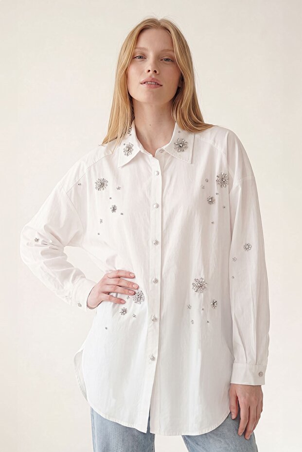 White Stone Embroidered Oversize Shirt
