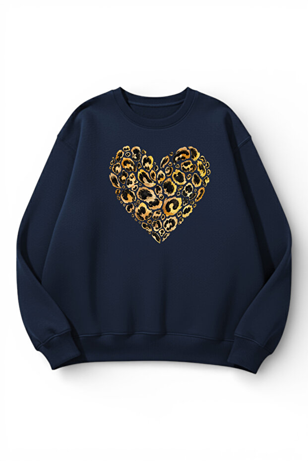 Unisex Soft Textured Leopard Heart Printed Design Oversize 3 Thread Crew Neck Sweatshirt