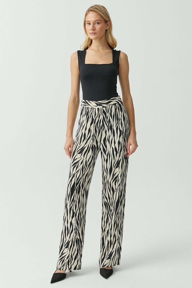 Satin Textured Patterned Trousers