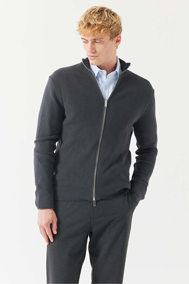 Men's Stand Collar Knitwear Sweater