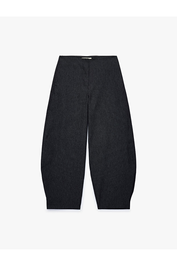 Normal Waist Straight Leg Balloon Fit Barrel Pants
