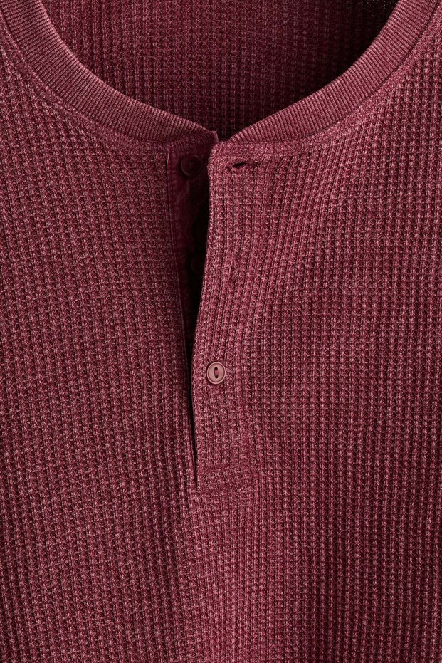 Regular Fit Waffled henley top