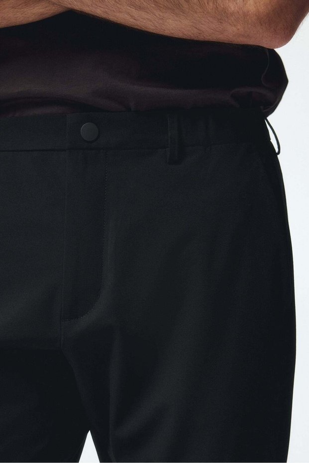 Comfort Fit Slim chinos