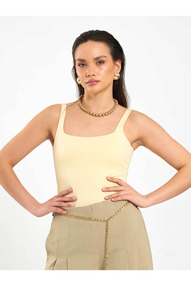 Women's Yellow Sleeveless Square Neck Thick Strap Slim Fit Viscose Blended Body Blouse