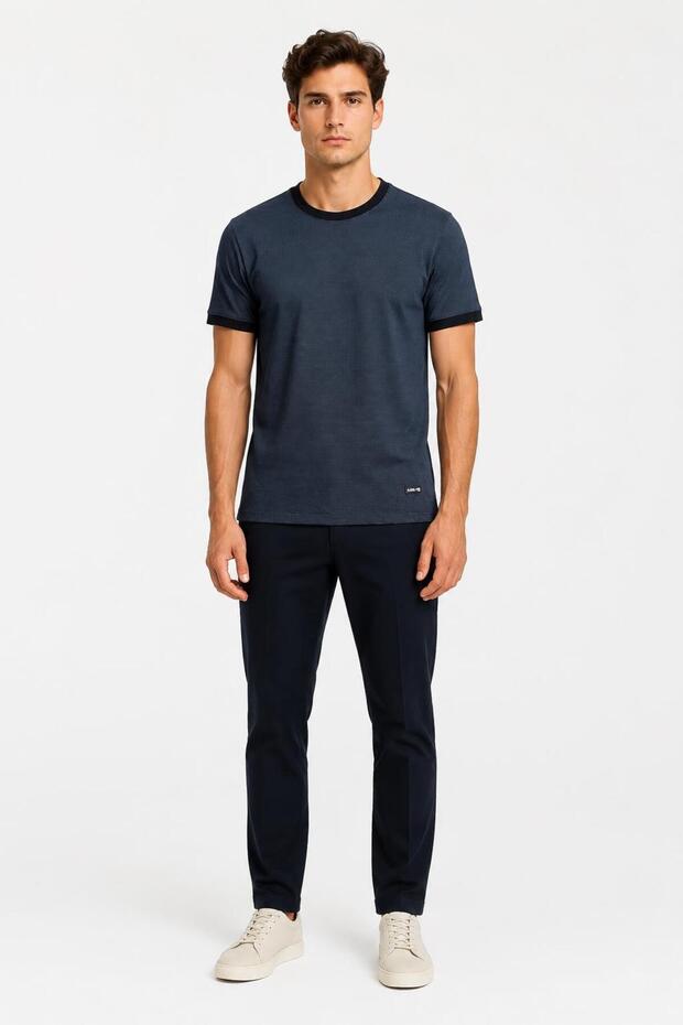 Collar Detailed T-Shirt