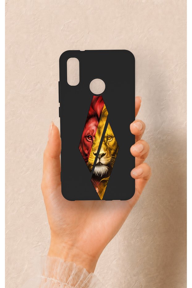 Huawei P20 Lite Compatible Cut-Out Lion Pattern Silicone Case