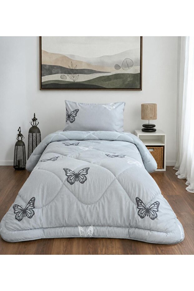 Single Double-Sided Butterfly Patterned Wellsoft Quilt 155X215 + 1 Pillowcase
