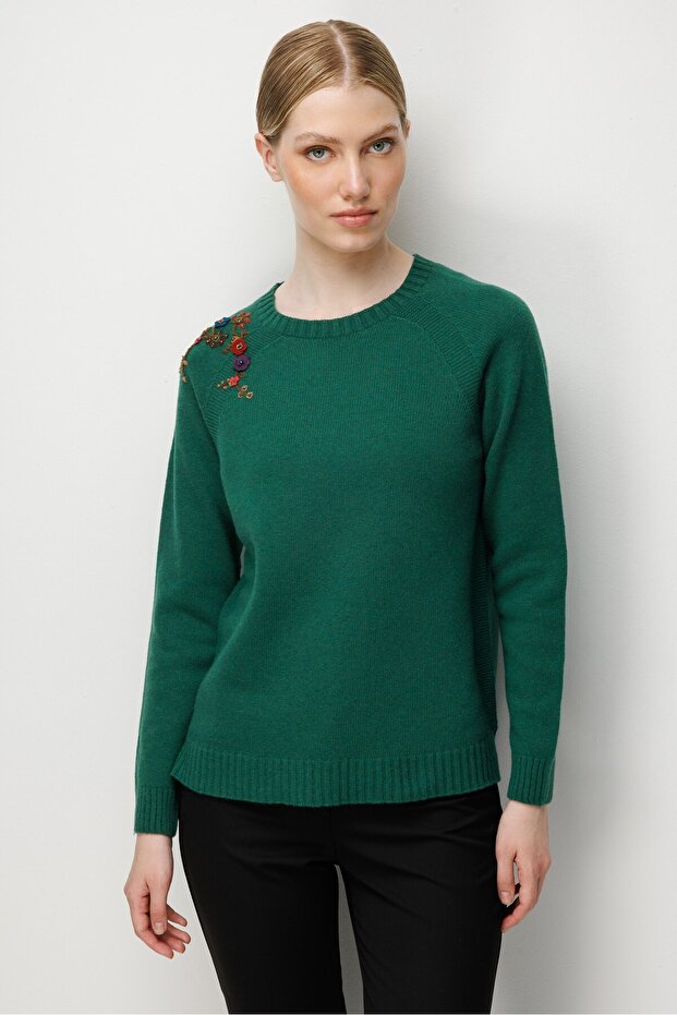 Women's Crew Neck Raglan Sleeve Embroidered Wool Sweater Ö.Başı