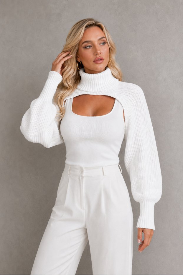 Women's High-Neck Long Sleeve Balloon Sleeve Modern Design Textured Stylish Casual White Knitwear Neck Collar Bolero