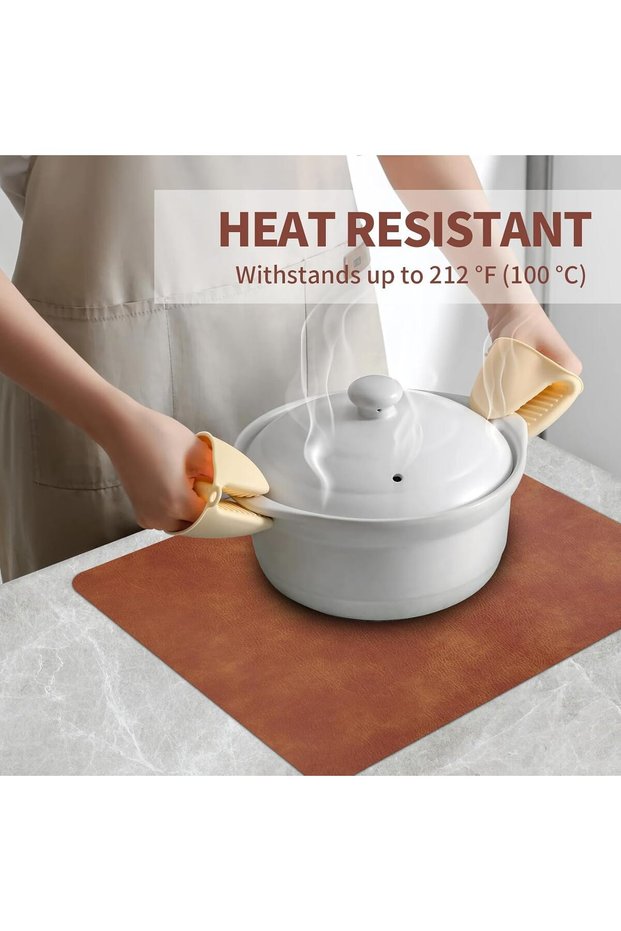 B&S Reversible Rectangular Knitted Placemat – 30x45 cm – White Gray – Heat-Resistant, Washable, Non-Slip Dining Table Mat for Home, Office, or Café Use (Brown)