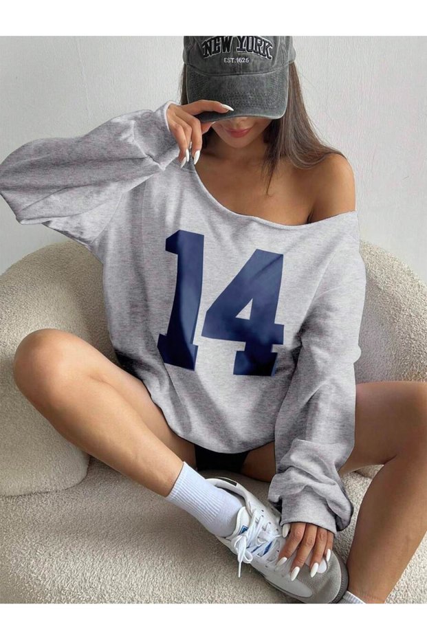 Women's 14 Printed Boat Neck Oversized Sweatshirt