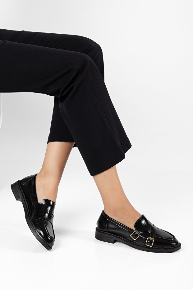 D517 Women's Double Buckle Loafer Casual Shoes