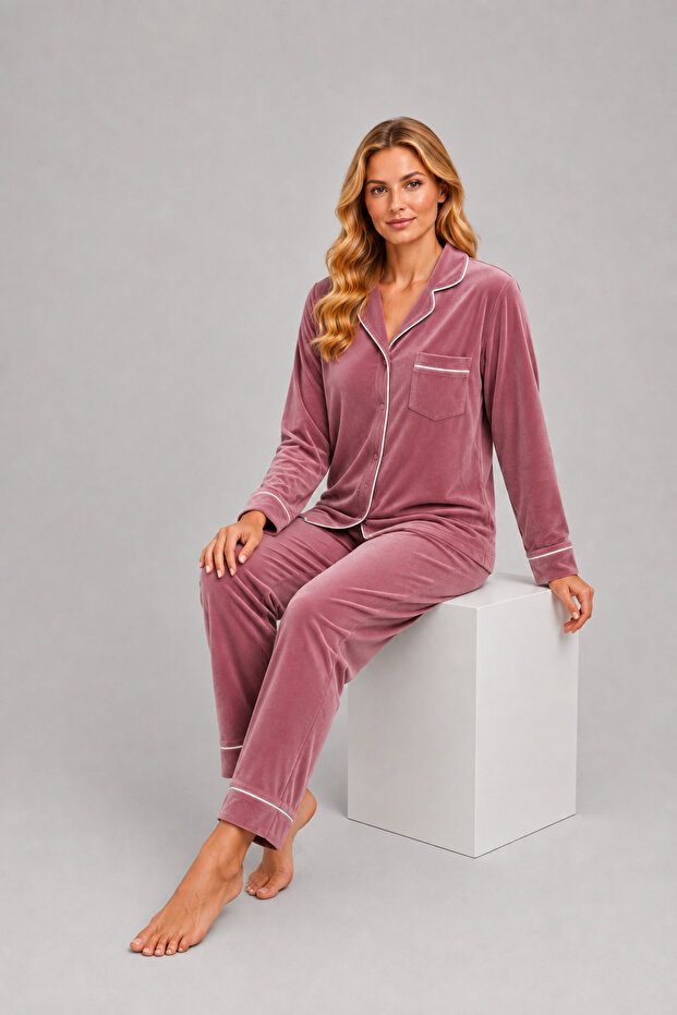 Women's Velvet Buttoned Long Sleeve Pants Pajama Set