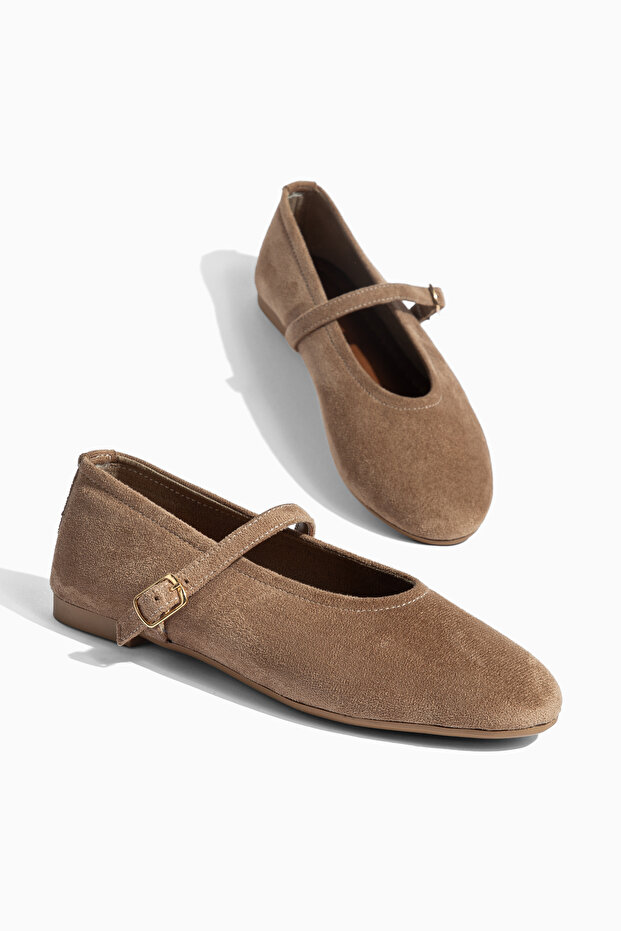 Davisa Women's Round Toe Strappy Casual Ballet Flats