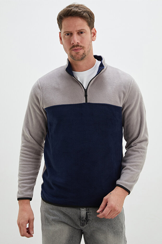 Half Zip Regular Fit Fleece Sweatshirt