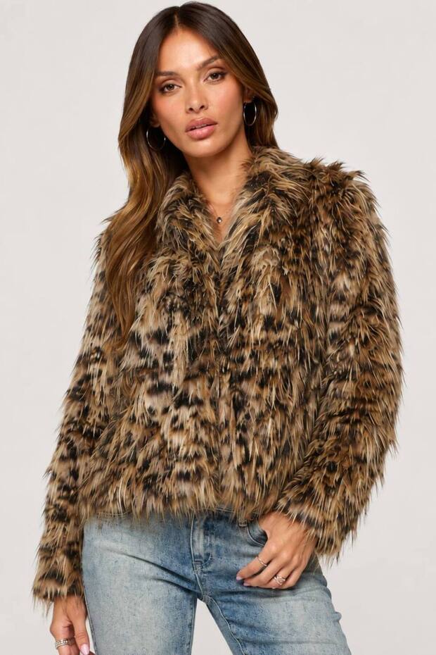 Trend Special Design Fur Coat