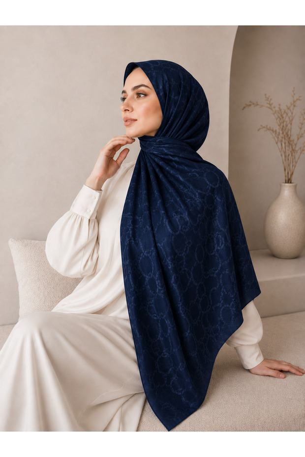 Navy Blue Chain Patterned Jacquard Shawl – Self-Patterned Elegant Hijab Shawl