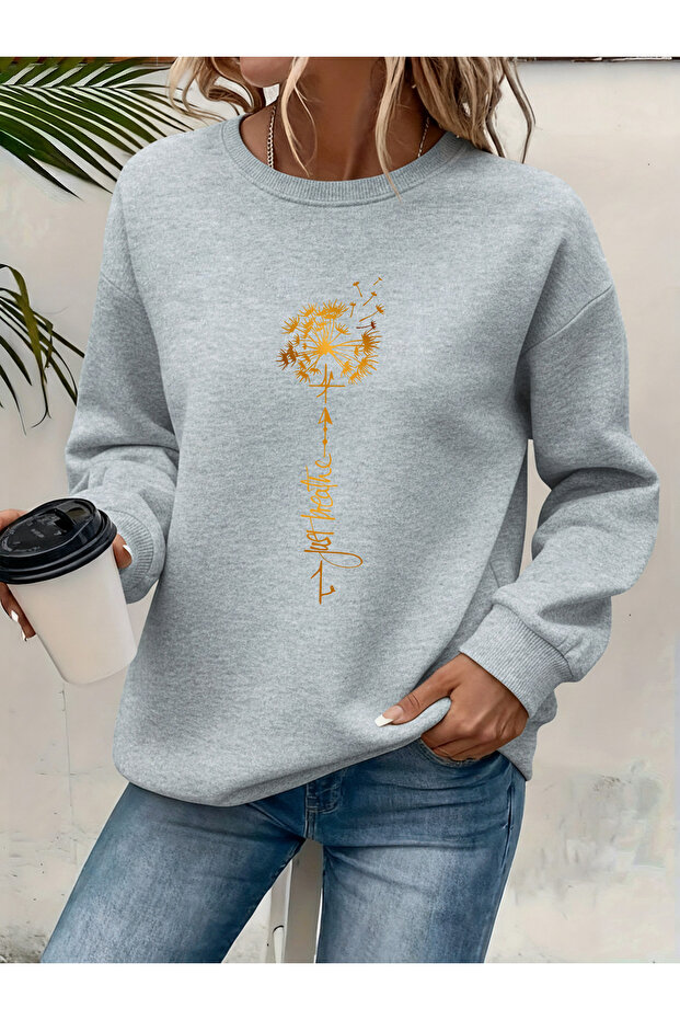 Women's Printed Crew Neck Comfortable Fit Sweatshirt