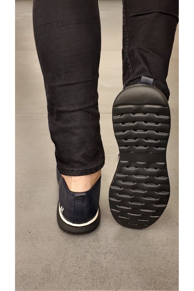 2347 Genuine Leather Men's Shoes