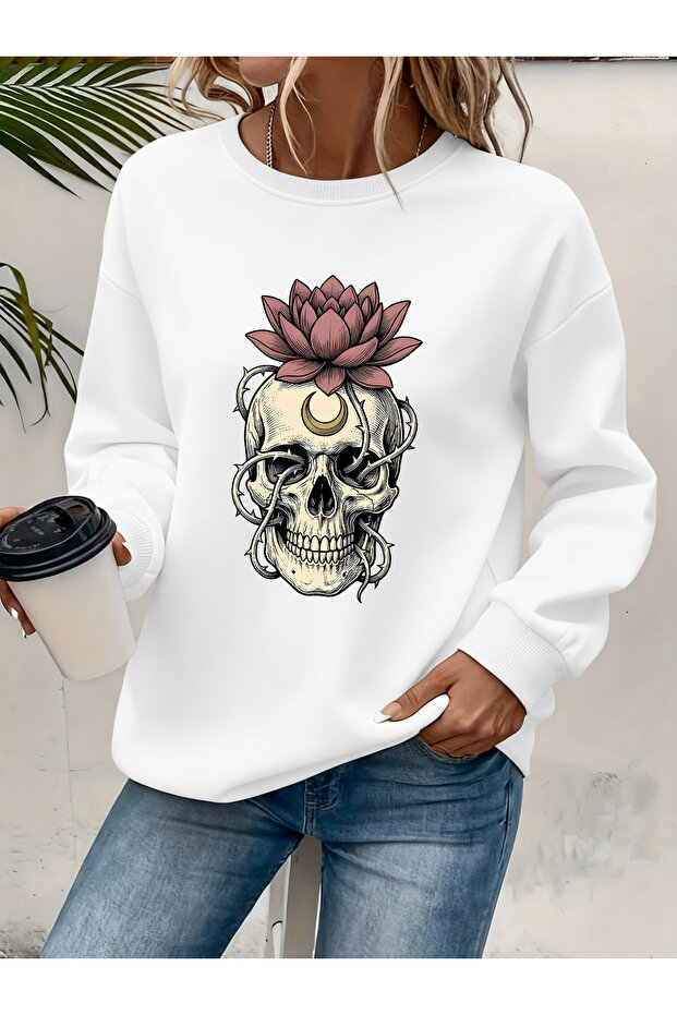Women's Printed Crew Neck Comfortable Fit Sweatshirt