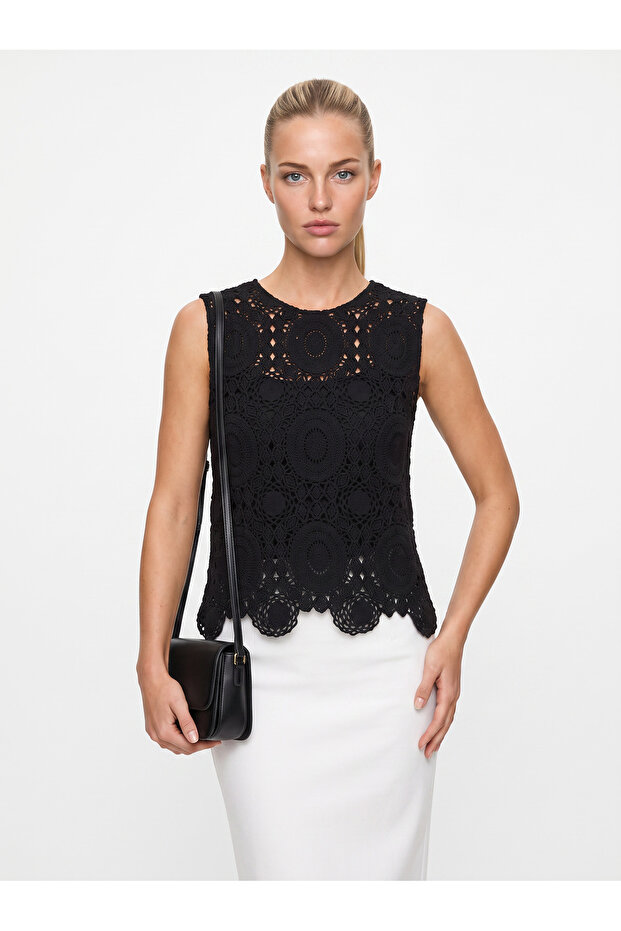 Women's Crochet Black Button Back Bluz with Standard Size