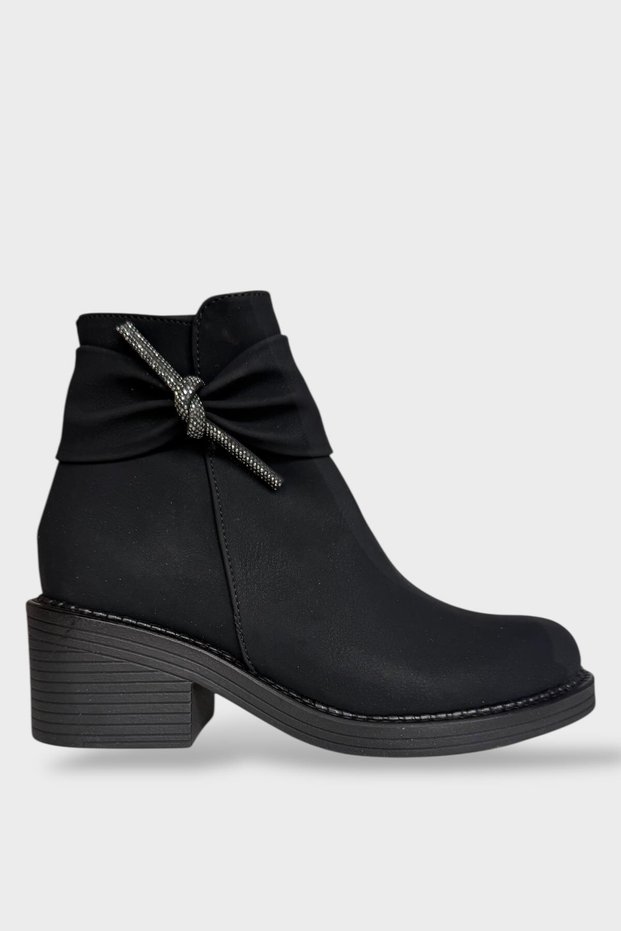 Stone Detailed Thick Heeled Women's Boots Black