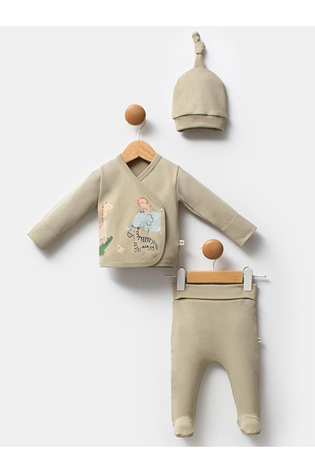 3-Piece Hat and Printed Bodysuit Sets - Green