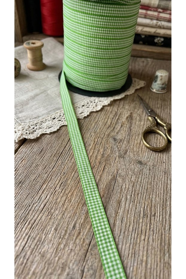 French Plaid Ribbon 25 Yards, 10mm