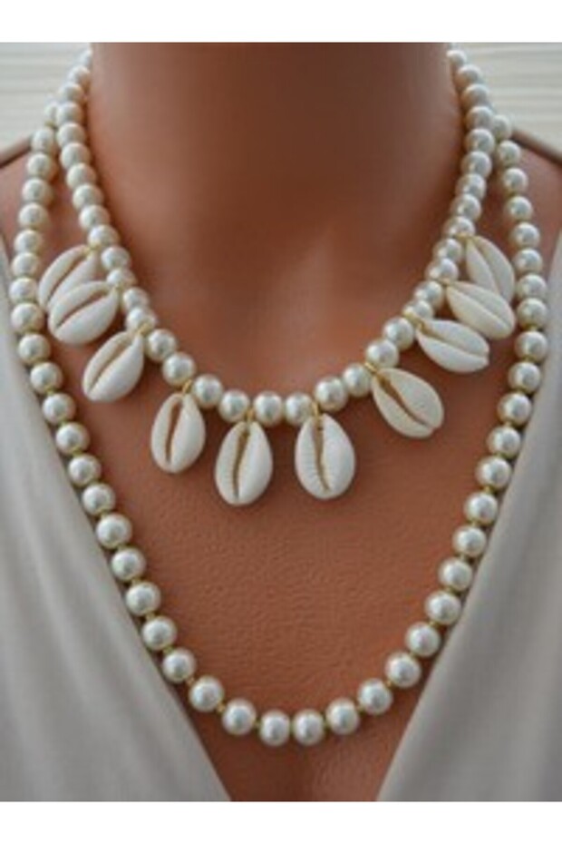 Necklace - Gold Color -
