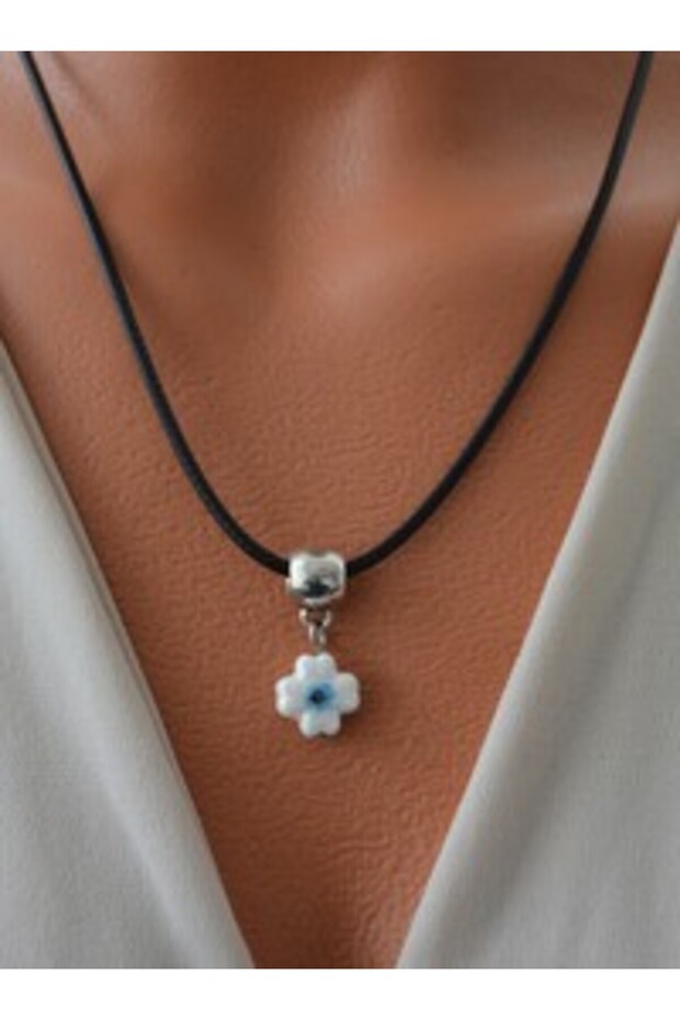 Necklace - Silver Color -