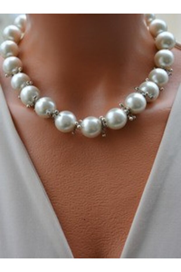 Necklace - White -