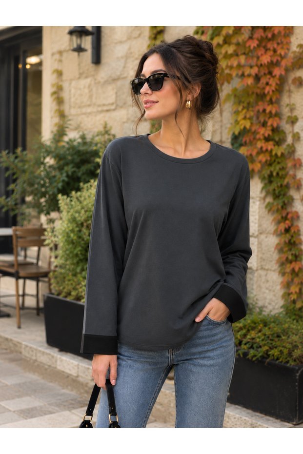 All-Day Elegance Women's Crew Neck Black Leather Cuff Detailed Relaxed Fit Crepe Blouse