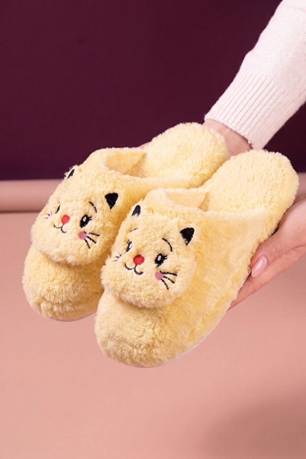 Jeydi Yellow Cat Figured Plush Winter Women's House Slippers