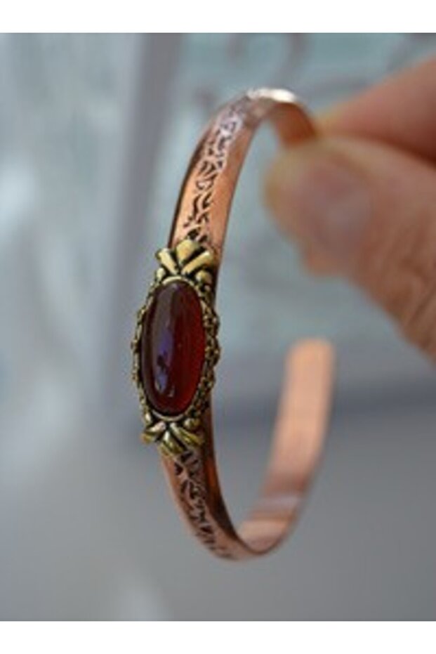 Copper Bracelet with Agate Stones - Copper Color -