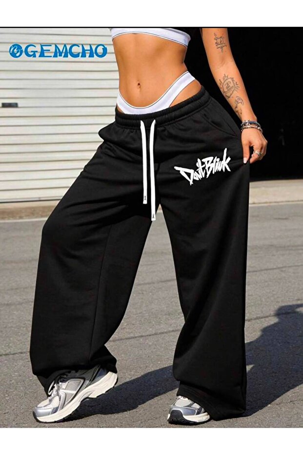 Unisex Black "Don'T Blink" Text Printed Oversize Wide Leg Sweatpants