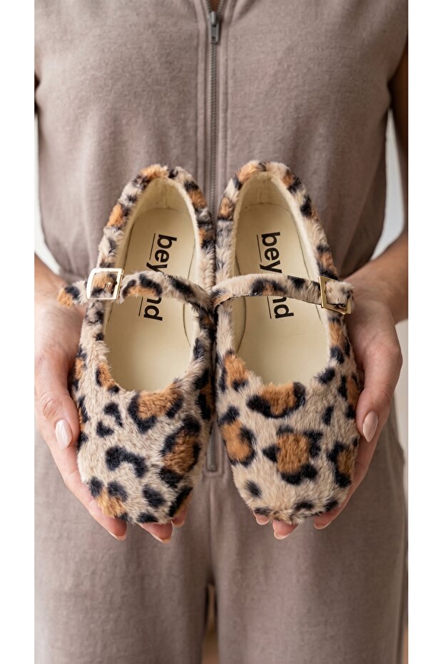 Women's Beige Leopard Rabbit Feather Buckle Casual Ballerinas 1 cm Byndtav01