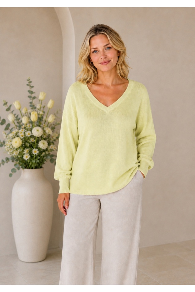 V-Neck Back and Front Mercerized Modern Blouse with Stretchy Lining 38-46