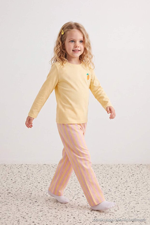 Sarı Kız Çocuk Baskılı Örme Alt-Üst Pijama Takımı TKDAW26PT00008