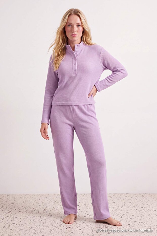 Lila Yaka Detaylı Yumuşak Tuşe Kışlık Waffle Örme Pijama Takımı THMAW27PT00097