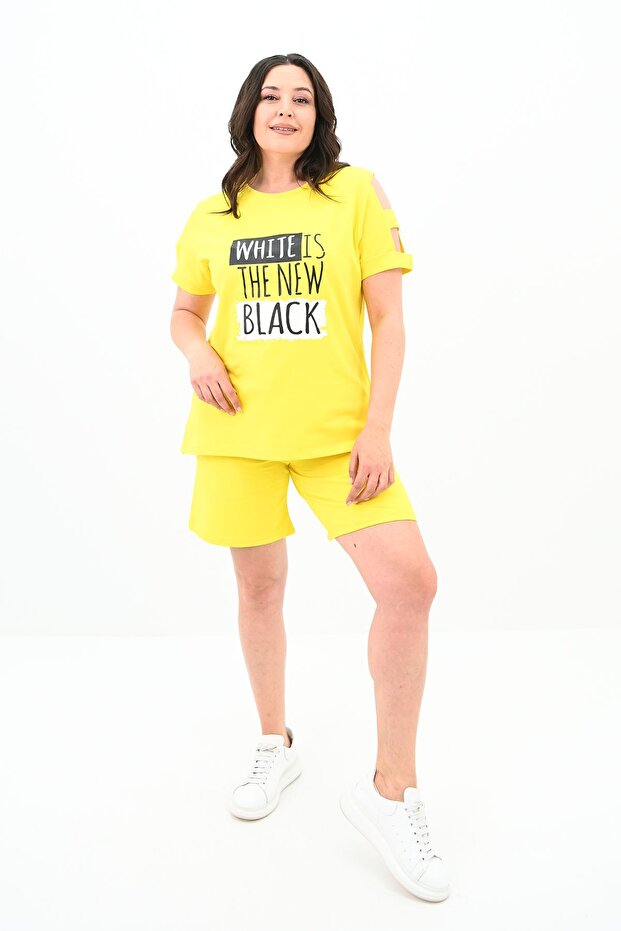 Women's Open Shoulder Detailed Text Printed Large Size Shorts Suit 3802-23