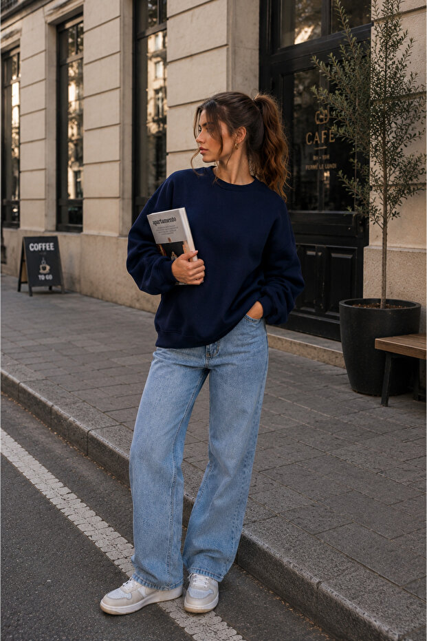 Sıfır Yaka Basic Sweatshirt BSR1652
