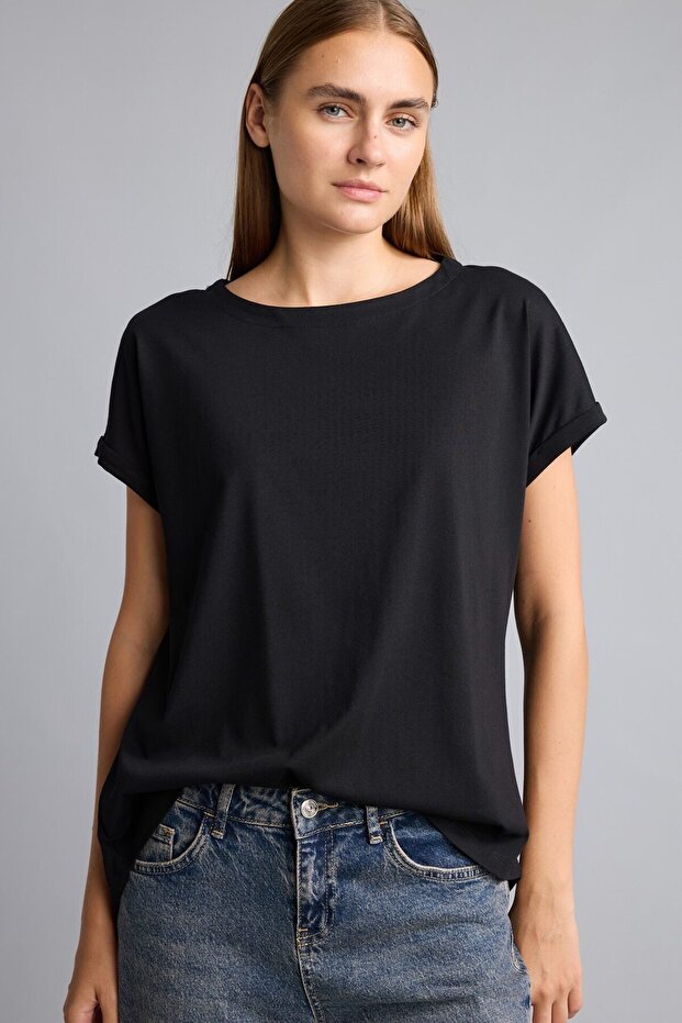 100% Cotton Regular Fit Crew Neck Basic Combed Cotton Short Sleeve T-Shirt I5340Ax26Au