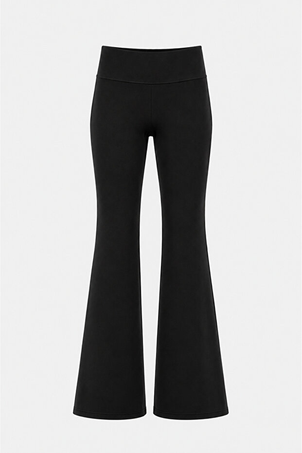 بنطلون رياضي نسائي أسود عالي الخصر على الطراز الإسباني