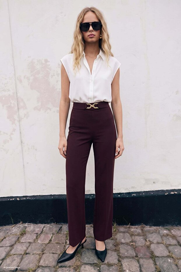 Accessory Detailed Trousers - Plum